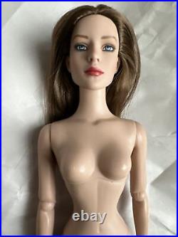 Tonner Nude 2008 Ultra Basic Tyler Wentworth #2 Brunette 16 SIGNED Fashion Doll
