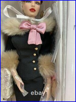 Tonner Peggy Harcourt Lunch On Park Redhead Dressed Doll Curvaceous Body -sultry