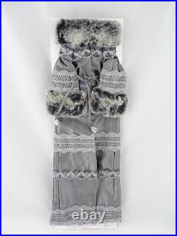 Tonner Pure Platinum Sydney 16 Doll Nrfb Fao Edition