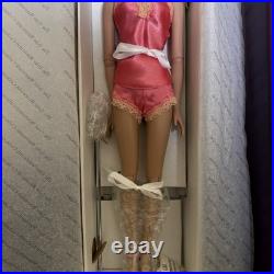 Tonner RTW Satin Sydney Chase Doll LE 1000 NIB Brass Horse Exclusive TW9320 16