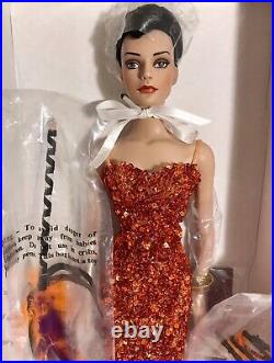 Tonner SYDNEY BEWITCHED 2004 Gothic Halloween Convention Exclusive NRFB LE 300