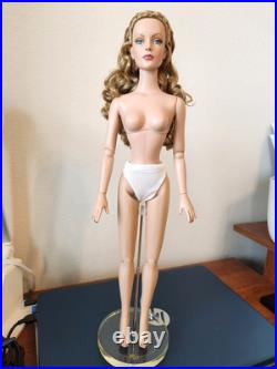 Tonner Stroke of Midnight 16 Sydney Chase as Cinderella (Please Read)