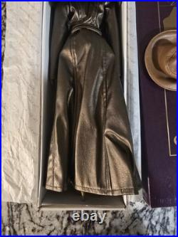 Tonner Sumptuous Doll & Outfit 16 Tyler Wentworth Fashion Doll