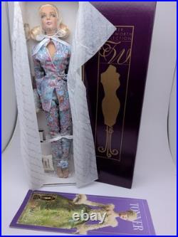 Tonner Sydney Chase Ice Blue TW2409 16 Doll Tyler Wentworth NRFB NEW RARE