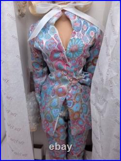 Tonner Sydney Chase Ice Blue TW2409 16 Doll Tyler Wentworth NRFB NEW RARE