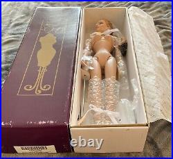 Tonner Sydney Chase nude doll Check This Out! 2006 redhead BW body T6TWDD20