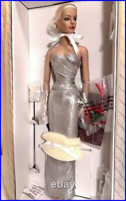 Tonner Sydney MISTLETOE & MAGIC 2004 Store Exclusive Ltd Edition Doll NRFB Rare