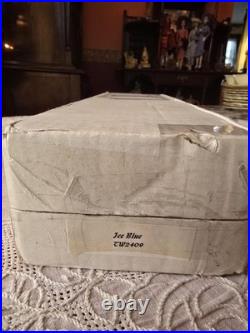 Tonner TW Fashion Doll Sydney Chase, Ice Blue Sydney, MIB Nude