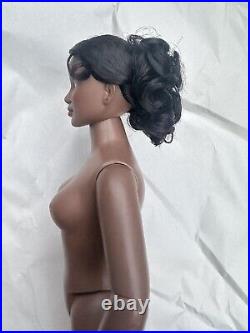 Tonner TYLER 16 2005 CHICAGO MUSICAL MAMA MORTON AFRICAN AMERICAN FASHION DOLL