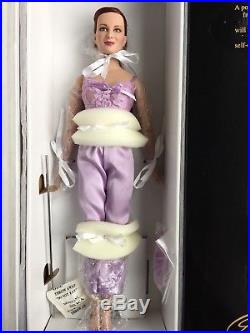Tonner TYLER 16 2006 EMME BASIC REDHEAD Fashion Doll NRFB Full Figured Body