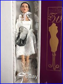 Tonner TYLER 16 2007 NYCB PRESS CONFERENCE EMILIE Fashion Doll NRFB BW Body LE