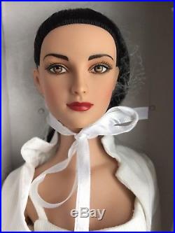 Tonner TYLER 16 2007 NYCB PRESS CONFERENCE EMILIE Fashion Doll NRFB BW Body LE