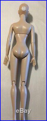 Tonner TYLER 16 2012 SHORT AND SASSY PEGGY HARCOURT Fashion Doll NUDE LE 300 BW