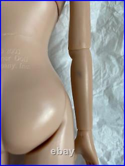 Tonner TYLER 16 NUDE LANA LANG WICKED 2008 Halloween Convention DOLL Box +Stand