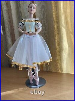 Tonner TYLER 16 NYCB DANCE OF THE LADY EMILIE NEW YORK CITY BALLET Fashion DOLL