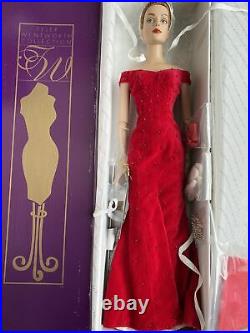 Tonner TYLER 2003 NIGHT AT THE OPERA SYDNEY CHASE 16 Dressed Fashion Doll LE300