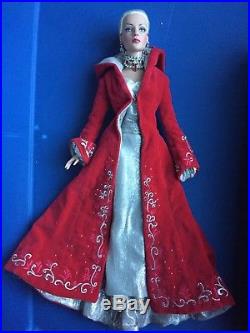 Tonner TYLER 2004 Mistletoe & Magic SYDNEY Doll Dressed LE 675 Fashion Doll BW