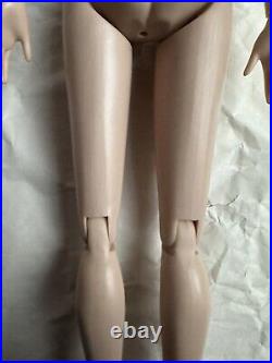 Tonner TYLER DC WONDER WOMAN COLLECTION 2015 NUDE DIANA PRINCE 16 WIGGED DOLL