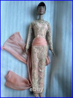 Tonner TYLER WENTWORTH 2000 Collection COVER GIRL ESME 16 DRESSED FASHION DOLL