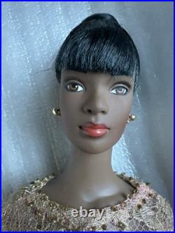 Tonner TYLER WENTWORTH 2000 Collection COVER GIRL ESME 16 DRESSED FASHION DOLL