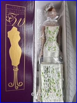 Tonner TYLER WENTWORTH 2000 UFDC CHICAGO SOPHISTICATE 16 FASHION DOLL NRFB LE