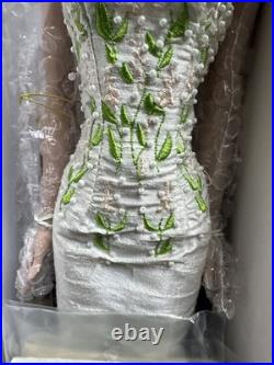 Tonner TYLER WENTWORTH 2000 UFDC CHICAGO SOPHISTICATE 16 FASHION DOLL NRFB LE