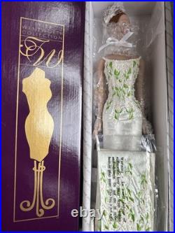 Tonner TYLER WENTWORTH 2000 UFDC CHICAGO SOPHISTICATE 16 FASHION DOLL NRFB LE