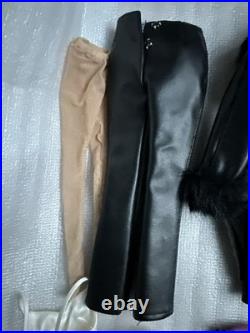 Tonner TYLER WENTWORTH 2001 COLLECTION WEEKEND IN WASHINGTON 16 DOLL OUTFIT