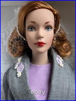 Tonner TYLER WENTWORTH 2001 Theatre De La Mode LONGCHAMP FLEURI 16 FASHION DOLL Tonner TYLER WENTWORTH 2001 Theatre De La Mode LONGCHAMP FLEURI 16 FASHION DOLL