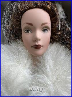 Tonner TYLER WENTWORTH 2002 Collection FLORENTINE DRESSED 16 FASHION DOLL LE