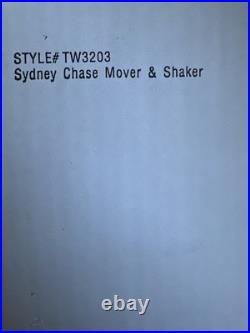 Tonner TYLER WENTWORTH 2002 MOVER & SHAKER SYDNEY CHASE 16 FASHION DOLL NRFB LE