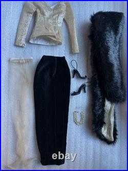 Tonner TYLER WENTWORTH 2002 PATRON OF THE ARTS 16 FASHION DOLL COMPLETE OUTFIT