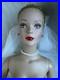 Tonner-TYLER-WENTWORTH-2003-CU-COLLECTION-16-DRESSED-DOLL-SHEA-S-WEDDING-DAY-LE-01-vieu