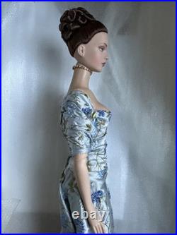 Tonner TYLER WENTWORTH 2003 LOVE IS BLUE SYDNEY CHASE 16 DRESSED FASHION DOLL