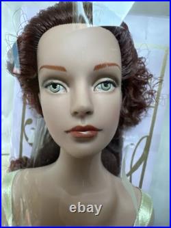 Tonner TYLER WENTWORTH 2003 RTW ELEGANCE SYDNEY CHASE 16 FASHION DOLL NEW NRFB