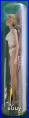 Tonner TYLER WENTWORTH 2003 Ready to Wear Tyler Sport 16 Fashion Doll. NIB