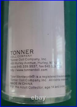 Tonner TYLER WENTWORTH 2003 Ready to Wear Tyler Sport 16 Fashion Doll. NIB