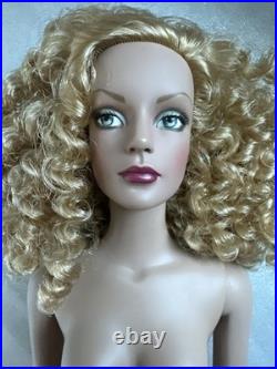 Tonner TYLER WENTWORTH 2004 COLLECTION NUDE SIGNED SYDNEY ENVY 16 FASHION DOLL