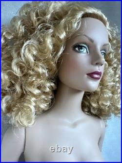 Tonner TYLER WENTWORTH 2004 COLLECTION NUDE SIGNED SYDNEY ENVY 16 FASHION DOLL