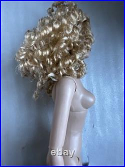 Tonner TYLER WENTWORTH 2004 COLLECTION NUDE SIGNED SYDNEY ENVY 16 FASHION DOLL