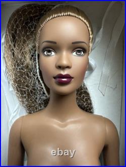 Tonner TYLER WENTWORTH 2004 COLLECTION NUDE SUMPTUOUS ESME 16 FASHION DOLL +Box