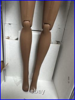 Tonner TYLER WENTWORTH 2004 COLLECTION NUDE SUMPTUOUS ESME 16 FASHION DOLL +Box