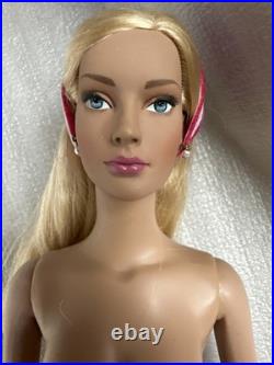 Tonner TYLER WENTWORTH 2004 Collection NUDE ON THE BEACH JANE 16 Fashion Doll