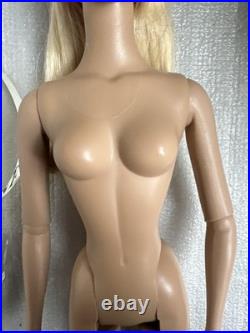 Tonner TYLER WENTWORTH 2004 Collection NUDE ON THE BEACH JANE 16 Fashion Doll