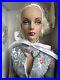 Tonner TYLER WENTWORTH 2004 ICE BLUE SYDNEY CHASE 16 DRESSED FASHION DOLL NRFB