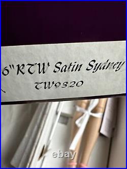 Tonner TYLER WENTWORTH 2004 READY TO WEAR RTW SATIN SYDNEY 16 FASHION DOLL NEW