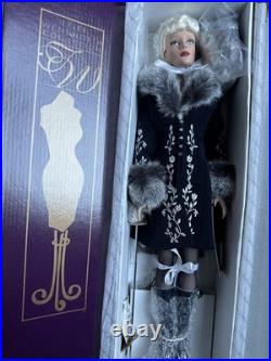 Tonner TYLER WENTWORTH 2004 SYDNEY SOPHISTICATE 16 FASHION DOLL NEW NRFB LE350