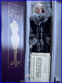 Tonner TYLER WENTWORTH 2004 SYDNEY SOPHISTICATE 16 FASHION DOLL NEW NRFB LE350