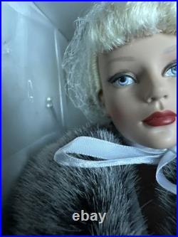 Tonner TYLER WENTWORTH 2004 SYDNEY SOPHISTICATE 16 FASHION DOLL NEW NRFB LE350