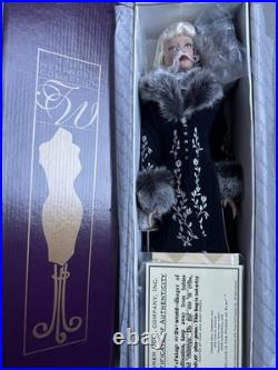 Tonner TYLER WENTWORTH 2004 SYDNEY SOPHISTICATE 16 FASHION DOLL NEW NRFB LE350